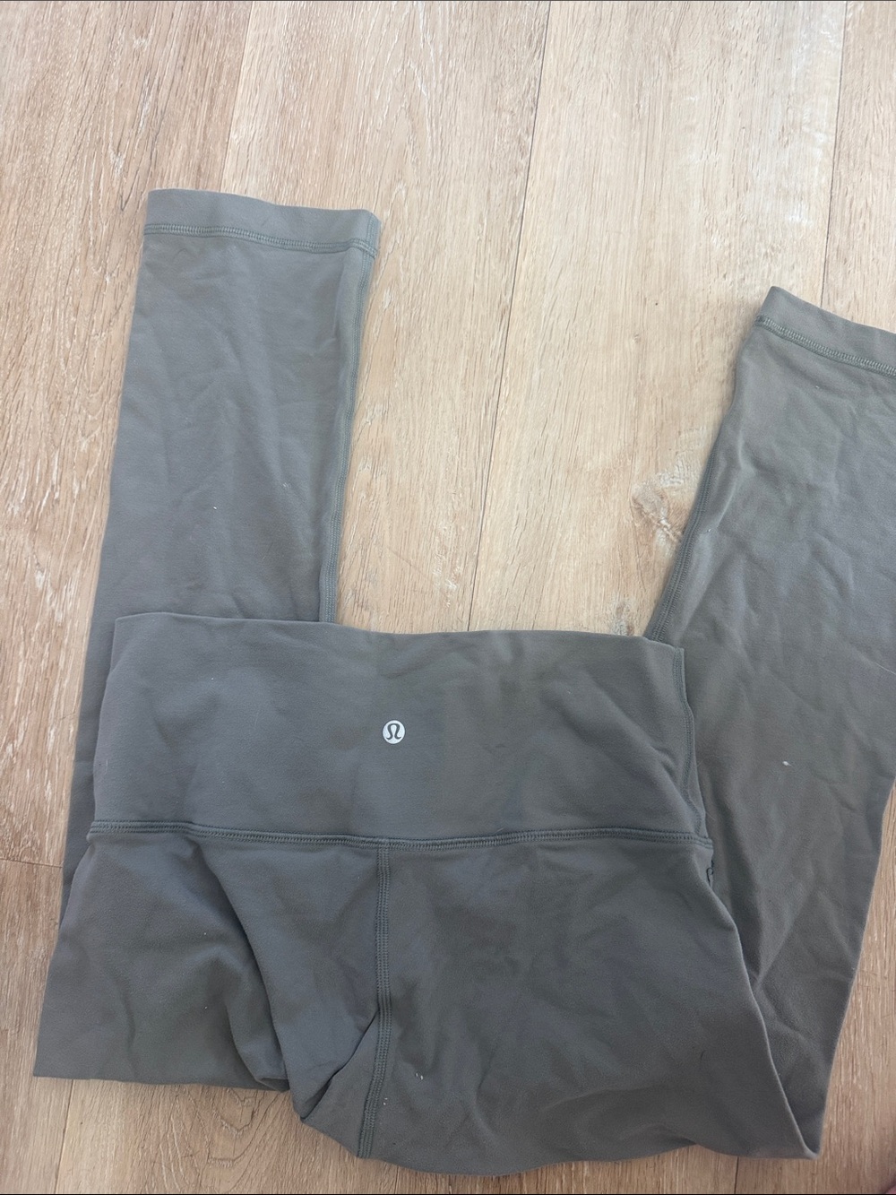 Lululemon align crops
